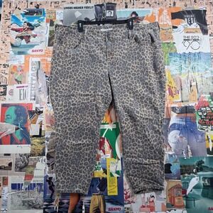 Torrid Denim Leopard Print Jeans Plus Size High Rise 3 Button Women's